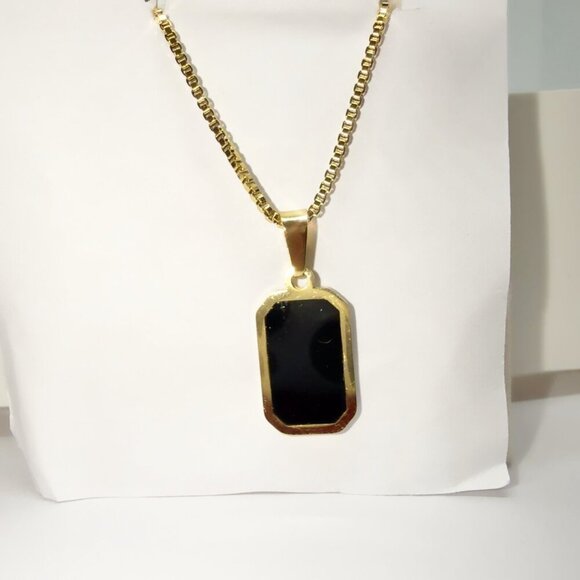 18K Gold Plated Stainless Steel Necklace Black Pendant - Picture 8 of 12